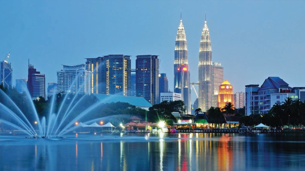 Luxury Downtown Apartment